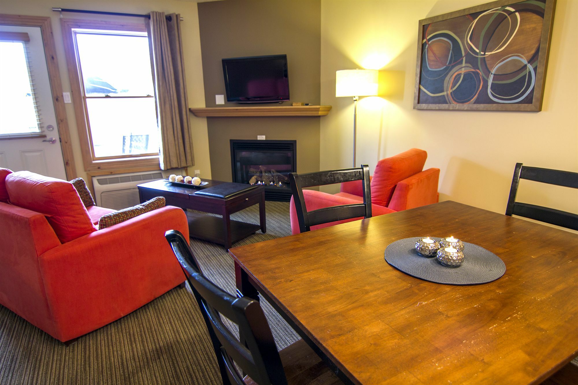 Suites De La Gare - Location Adp มงต์-ทร็องบล็องต์ ภายนอก รูปภาพ
