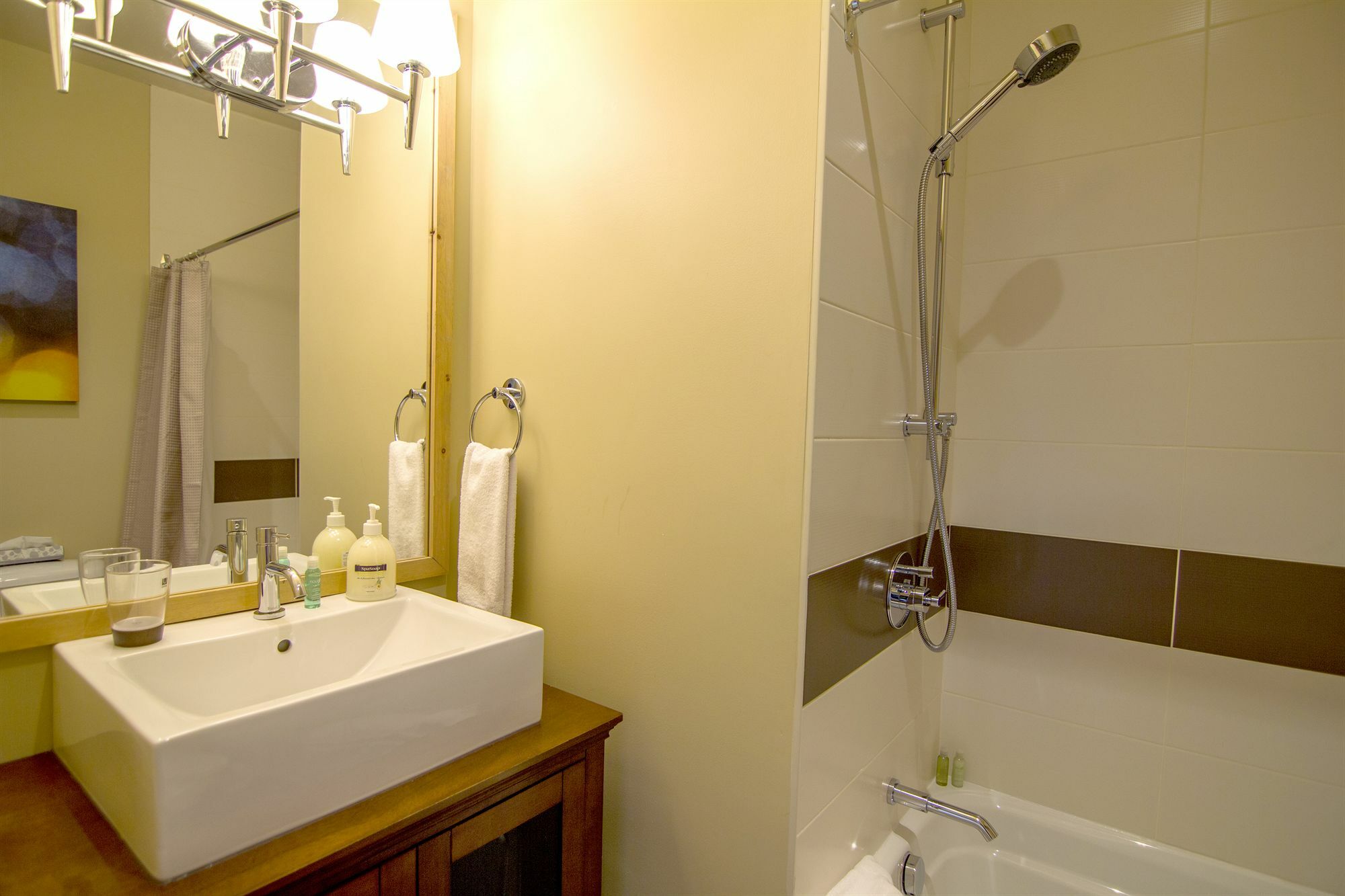 Suites De La Gare - Location Adp มงต์-ทร็องบล็องต์ ภายนอก รูปภาพ